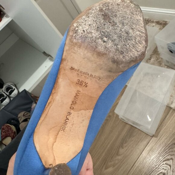 Manolo Blahnik Pump Blue Crystal Heel Shoes - Picture 7 of 7